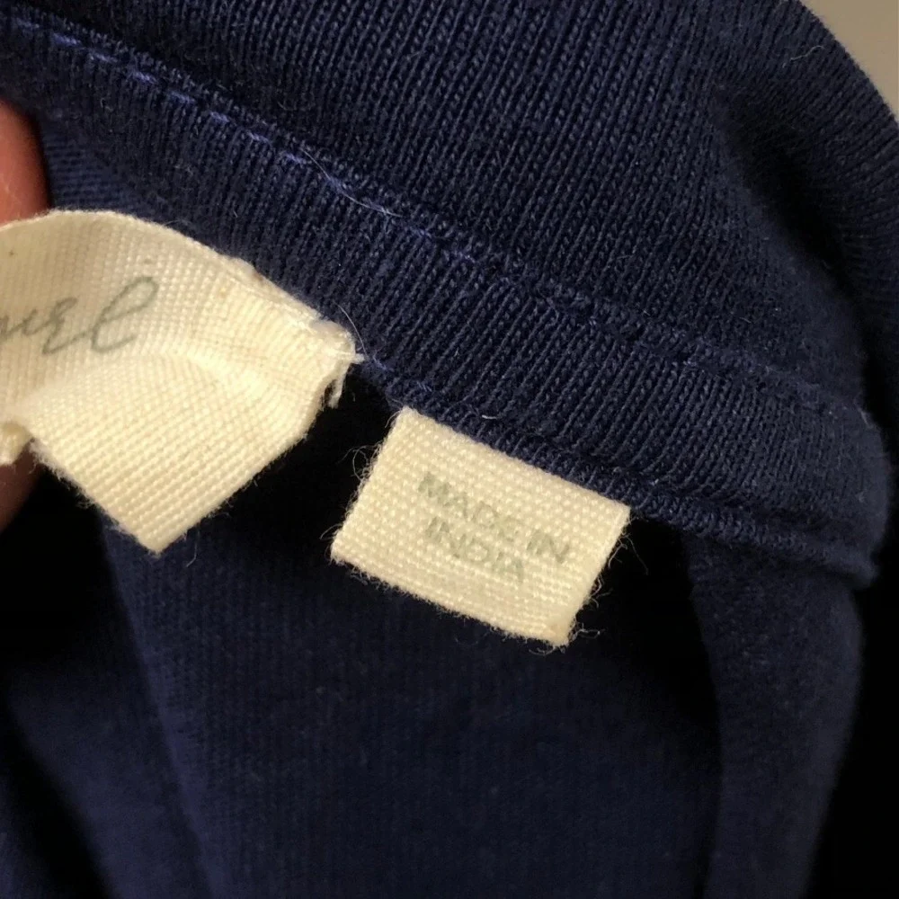 Free People T-Shirt Women Small Navy‎ Blue Eyelet Ruffle Sleeve Pocket Tee